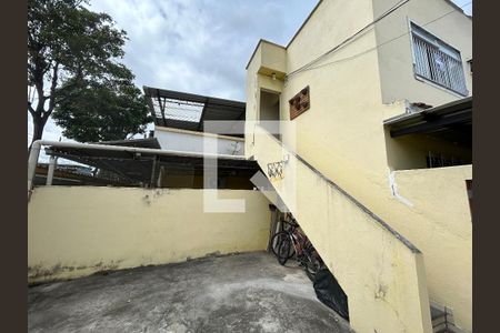 Casa para alugar com 95m², 2 quartos e 2 vagasQuintal