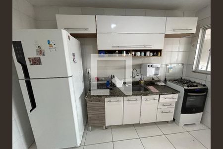 Casa para alugar com 95m², 2 quartos e 2 vagasCozinha - Armários