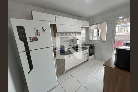 Casa para alugar com 95m², 2 quartos e 2 vagasCozinha
