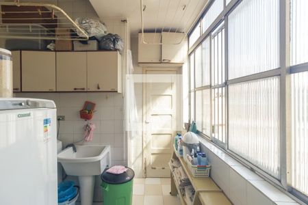 Apartamento à venda com 120m², 3 quartos e sem vagaLavanderia