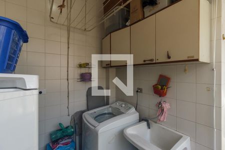 Apartamento à venda com 120m², 3 quartos e sem vagaLavanderia