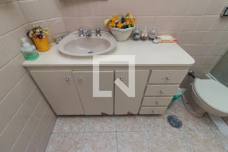 Apartamento à venda com 120m², 3 quartos e sem vagaBanheiro