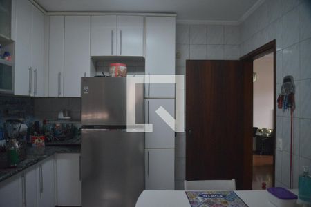 Apartamento à venda com 64m², 2 quartos e 2 vagasCozinha