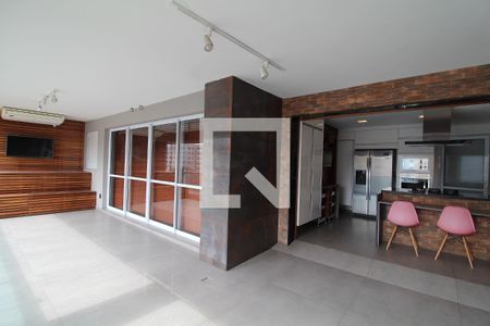 Apartamento à venda com 204m², 4 quartos e 4 vagasVaranda