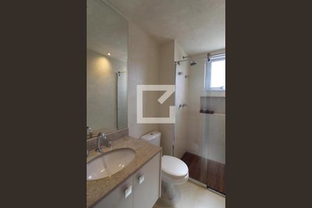 Apartamento à venda com 204m², 4 quartos e 4 vagasBanheiro Da Suíte 1