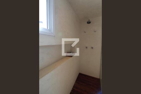 Apartamento à venda com 204m², 4 quartos e 4 vagasBanheiro Da Suíte 4