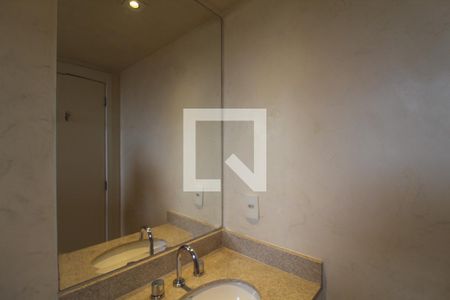 Apartamento à venda com 204m², 4 quartos e 4 vagasBanheiro Da Suíte 2