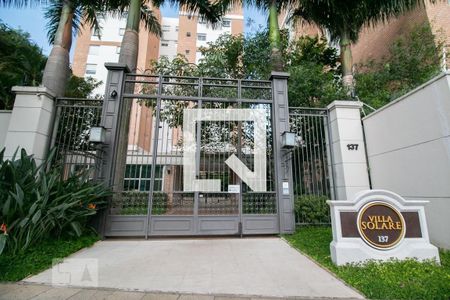 Apartamento à venda com 204m², 4 quartos e 4 vagasFachada