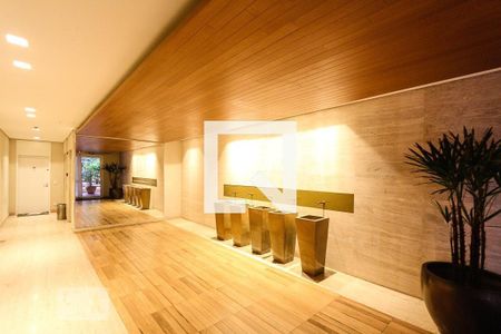 Apartamento à venda com 204m², 4 quartos e 4 vagasHall