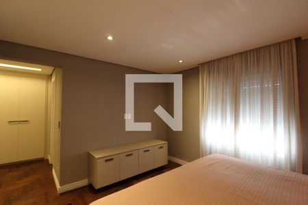 Apartamento à venda com 204m², 4 quartos e 4 vagasSuíte 4