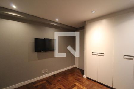 Apartamento à venda com 204m², 4 quartos e 4 vagasSuíte 1