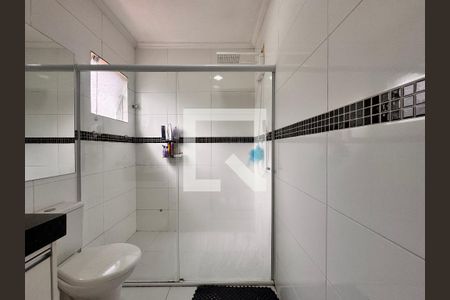 Casa à venda com 156m², 3 quartos e 3 vagasBanheiro da Suíte