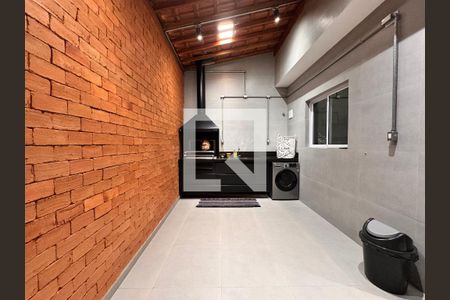 Casa à venda com 156m², 3 quartos e 3 vagasLavanderia/área gourmet 