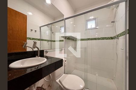 Casa à venda com 156m², 3 quartos e 3 vagasBanheiro