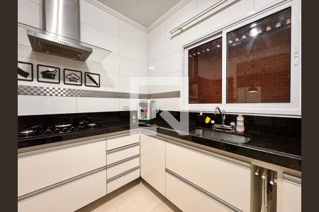 Casa à venda com 156m², 3 quartos e 3 vagasCozinha