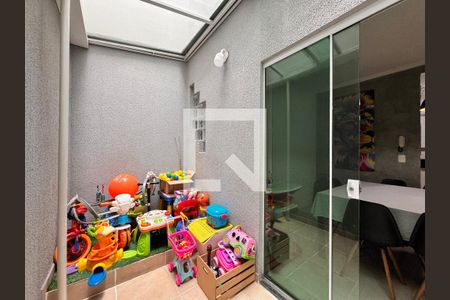 Casa à venda com 156m², 3 quartos e 3 vagasJardim de inverno 