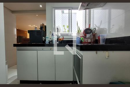 Apartamento à venda com 126m², 2 quartos e 2 vagasCozinha