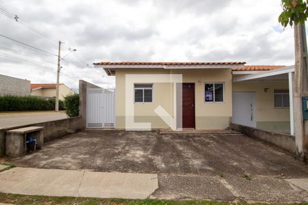 Casa de condomínio para alugar com 48m², 2 quartos e 2 vagasFachada