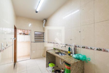 Casa para alugar com 90m², 2 quartos e 1 vagaCozinha