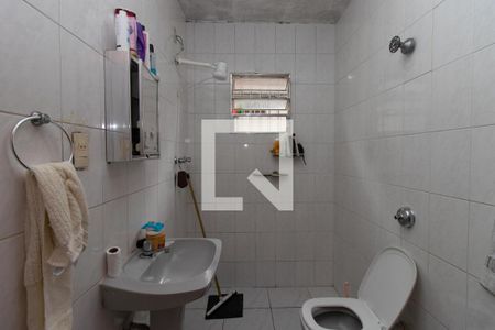 Casa à venda com 125m², 3 quartos e 2 vagasBanheiro