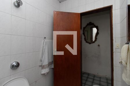 Casa à venda com 125m², 3 quartos e 2 vagasBanheiro