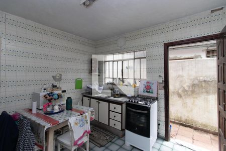 Casa à venda com 125m², 3 quartos e 2 vagasCozinha