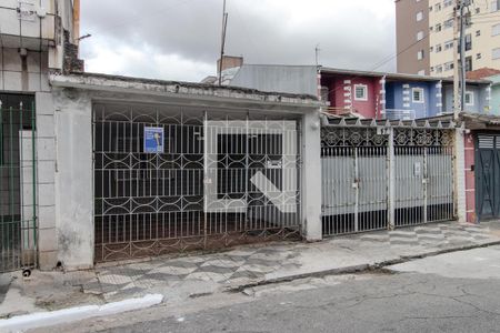 Casa à venda com 125m², 3 quartos e 2 vagasFachada