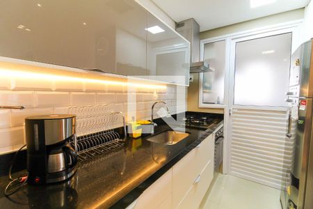 Apartamento para alugar com 76m², 2 quartos e 2 vagas Apartamento para alugar com 76m², 2 quartos e 2 vagasCozinha