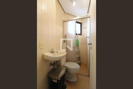 Apartamento à venda com 142m², 4 quartos e 2 vagasBanheiro de Serviço