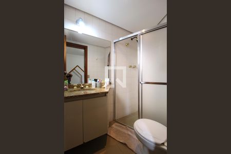 Apartamento à venda com 142m², 4 quartos e 2 vagasBanheiro da Suíte 1