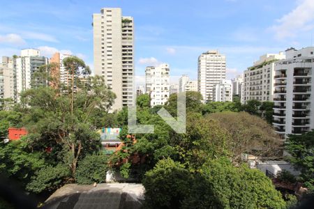 Apartamento à venda com 142m², 4 quartos e 2 vagasSala