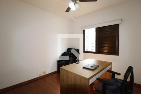 Apartamento à venda com 142m², 4 quartos e 2 vagasQuarto 1