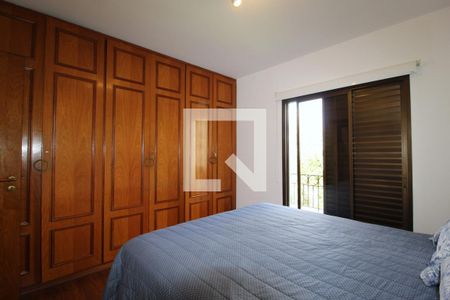 Apartamento à venda com 142m², 4 quartos e 2 vagasQuarto 3 - Suíte 2
