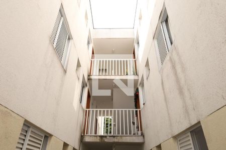 Apartamento para alugar com 40m², 2 quartos e sem vagaÁrea comum - Prédio