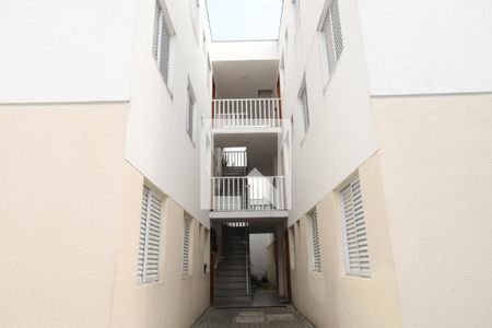 Apartamento para alugar com 40m², 2 quartos e sem vagaÁrea comum - Prédio