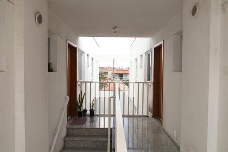 Apartamento para alugar com 40m², 2 quartos e sem vagaÁrea comum - Saguão do andar