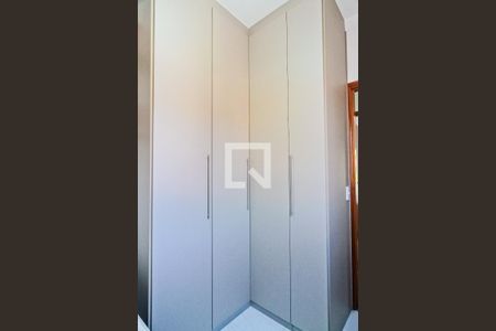 Casa de condomínio à venda com 86m², 2 quartos e 2 vagasSuíte 2