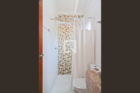 Casa de condomínio à venda com 86m², 2 quartos e 2 vagasBanheiro da Suíte 1