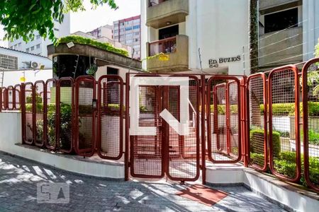 Apartamento à venda com 125m², 3 quartos e 2 vagas Apartamento à venda com 125m², 3 quartos e 2 vagasFachada