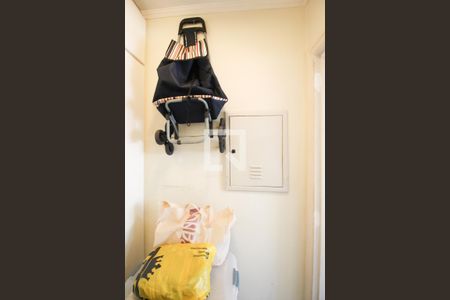 Apartamento à venda com 125m², 3 quartos e 2 vagas Apartamento à venda com 125m², 3 quartos e 2 vagasQuarto de Serviço