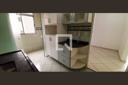 Apartamento para alugar com 56m², 2 quartos e 1 vaga Apartamento para alugar com 56m², 2 quartos e 1 vagaCozinha