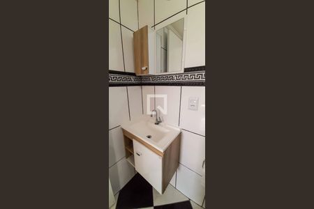 Apartamento para alugar com 56m², 2 quartos e 1 vaga Apartamento para alugar com 56m², 2 quartos e 1 vagaBanheiro