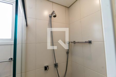 Apartamento para alugar com 199m², 3 quartos e 4 vagas Apartamento para alugar com 199m², 3 quartos e 4 vagasBanheiro da Suíte 1 - chuveiro
