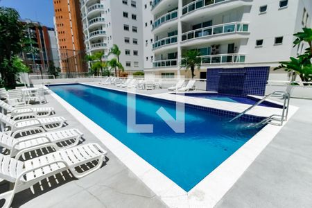 Apartamento para alugar com 199m², 3 quartos e 4 vagas Apartamento para alugar com 199m², 3 quartos e 4 vagasÁrea comum - Piscina