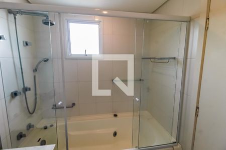 Apartamento para alugar com 199m², 3 quartos e 4 vagas Apartamento para alugar com 199m², 3 quartos e 4 vagasBanheiro da Suíte 3