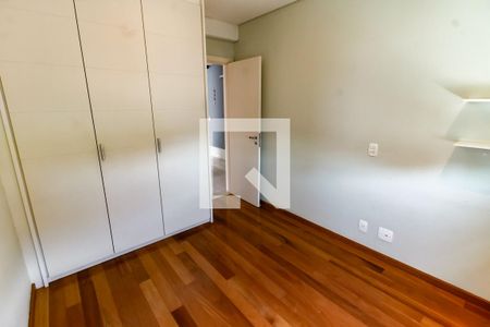 Apartamento para alugar com 199m², 3 quartos e 4 vagas Apartamento para alugar com 199m², 3 quartos e 4 vagasSuíte 2