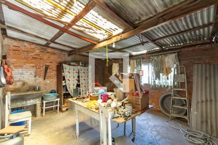 Casa à venda com 312m², 2 quartos e sem vagaÁrea de Serviço