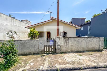 Casa à venda com 312m², 2 quartos e sem vagaFachada