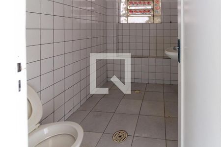 Apartamento para alugar com 80m², 2 quartos e sem vagaBanheiro