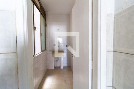 Apartamento para alugar com 80m², 2 quartos e sem vagaÁrea de Serviço